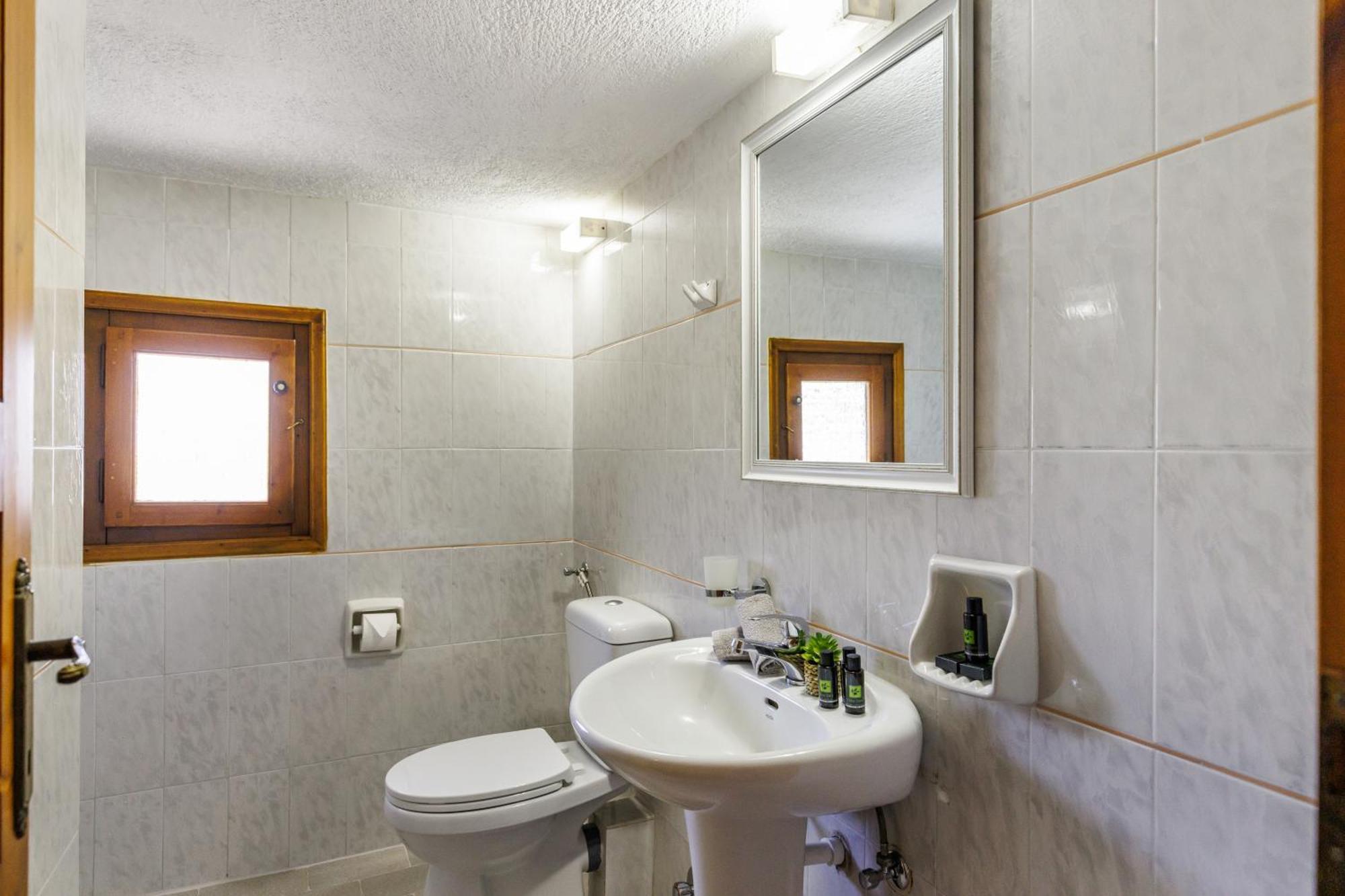 Nikolaos Studios Apartments Skopelos Town Exterior photo